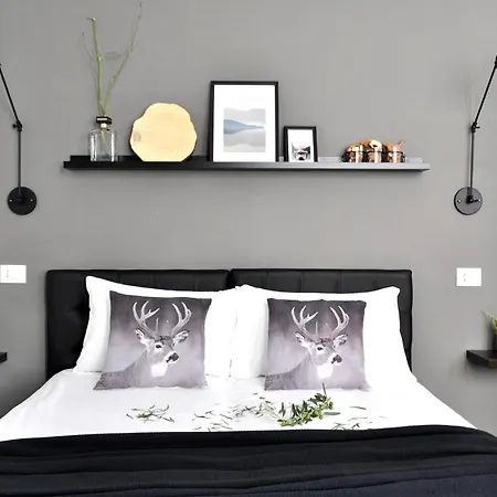 Pi Greco Apartment *